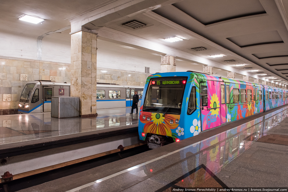 Сколько едет поезд в метро