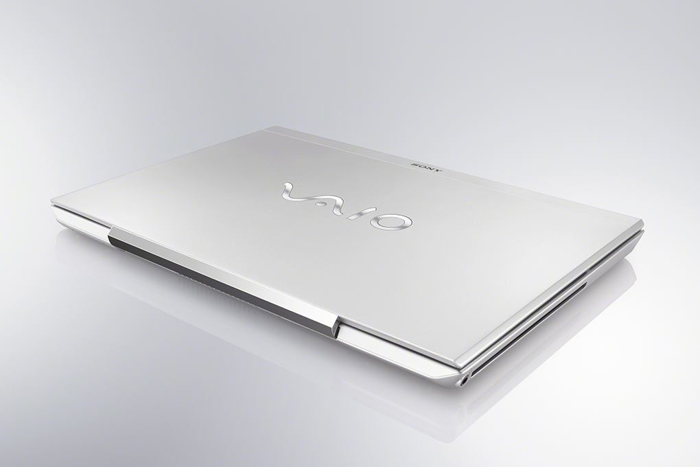 Ноутбук в металлическом корпусе. Sony VAIO s13. Sony VAIO S Series 13. Ноутбук Sony VAIO серебристый. Sony VAIO В металлическом корпусе.