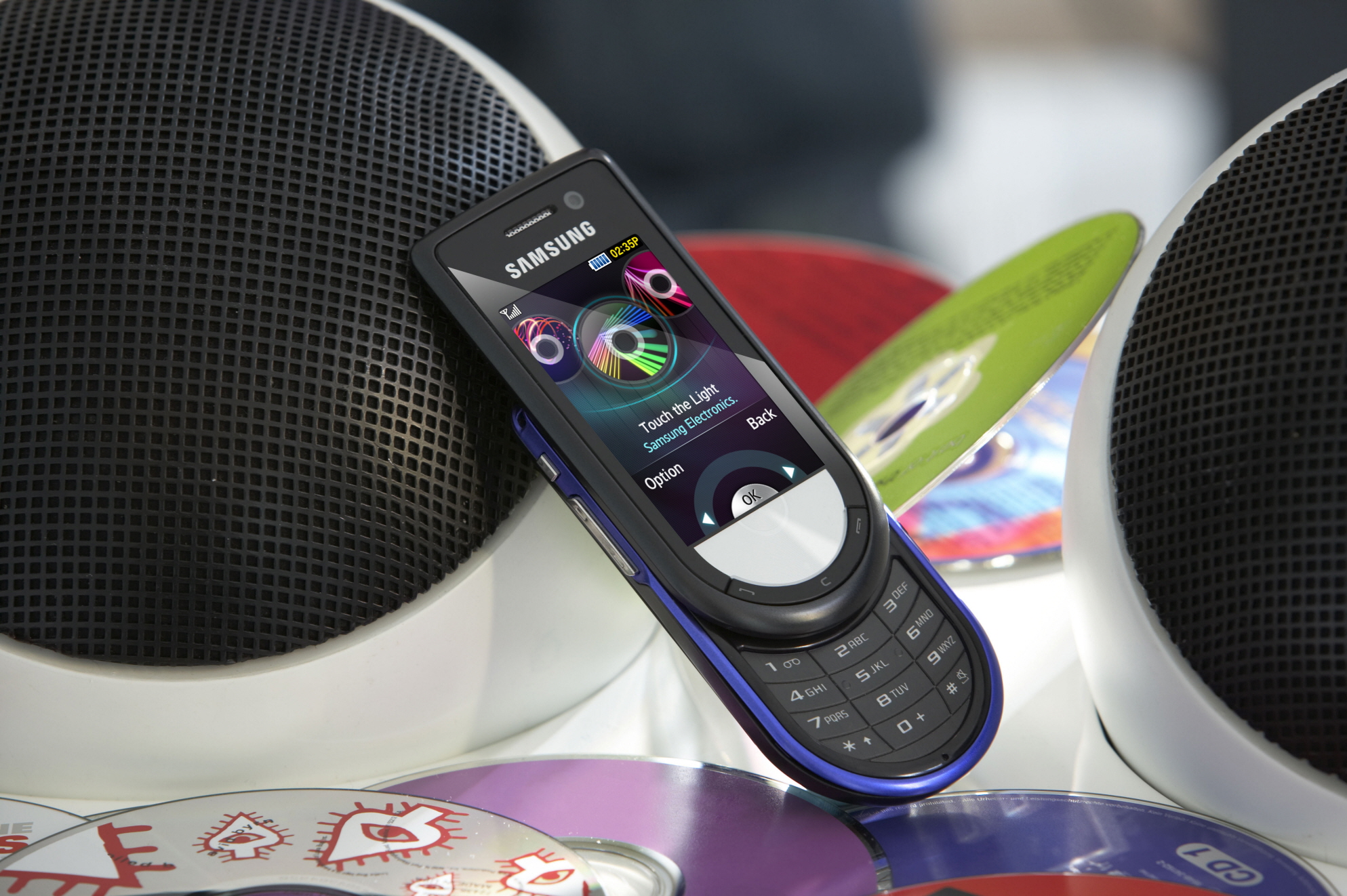 Лучшие смартфоны для музыки. Samsung Beat Disc m6710. Музыкальный телефон. Нокиа музыкальный телефон. DJ Phone Samsung m7600.